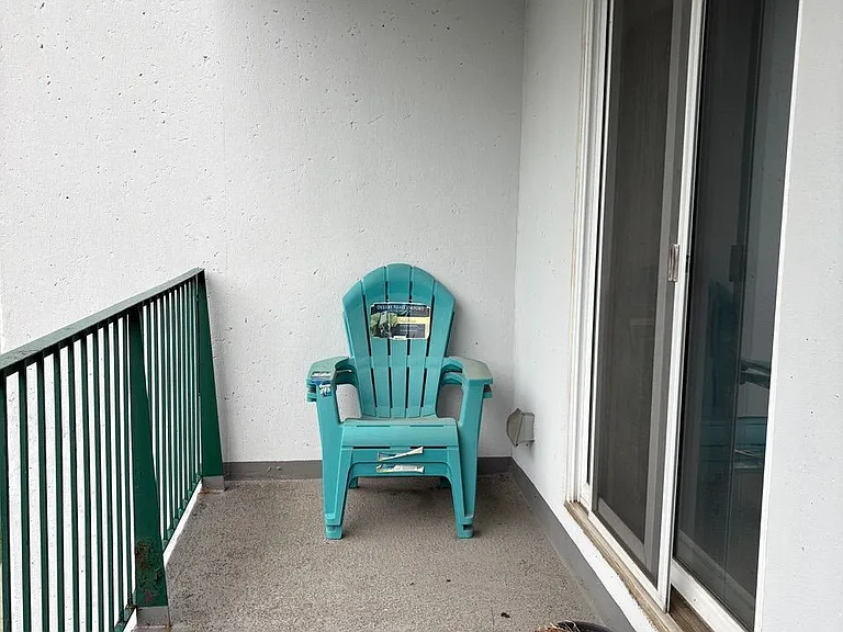 986 Huron St #310 — Photo 16