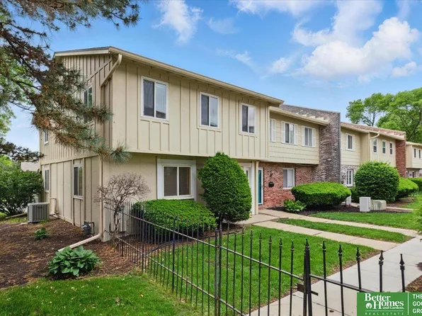 5143 S 126th Plz #22, Omaha, NE 68137