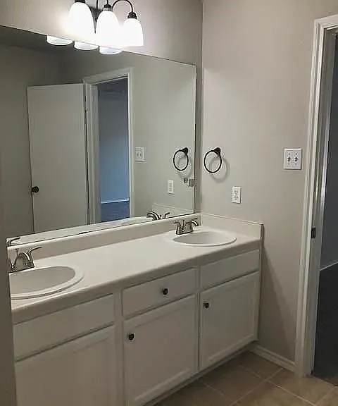1531 Brandi Cir — Photo 11