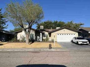 44934 Hanstead Ave, Lancaster, CA 93535