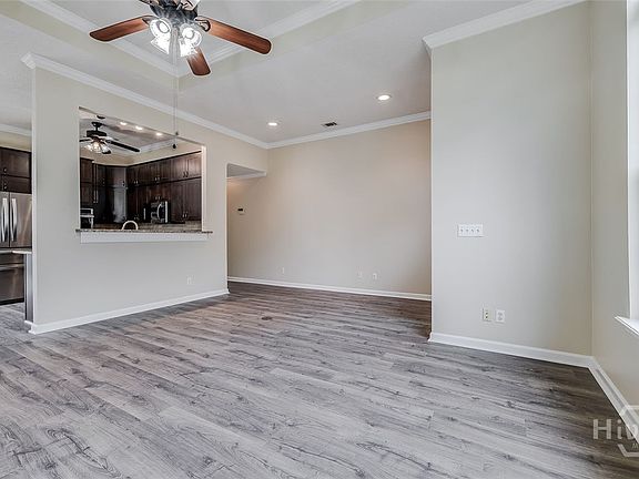 4th image of 7 Haydens Court