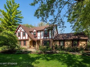 7350 Great Hill Rd, Crystal Lake, IL 60012