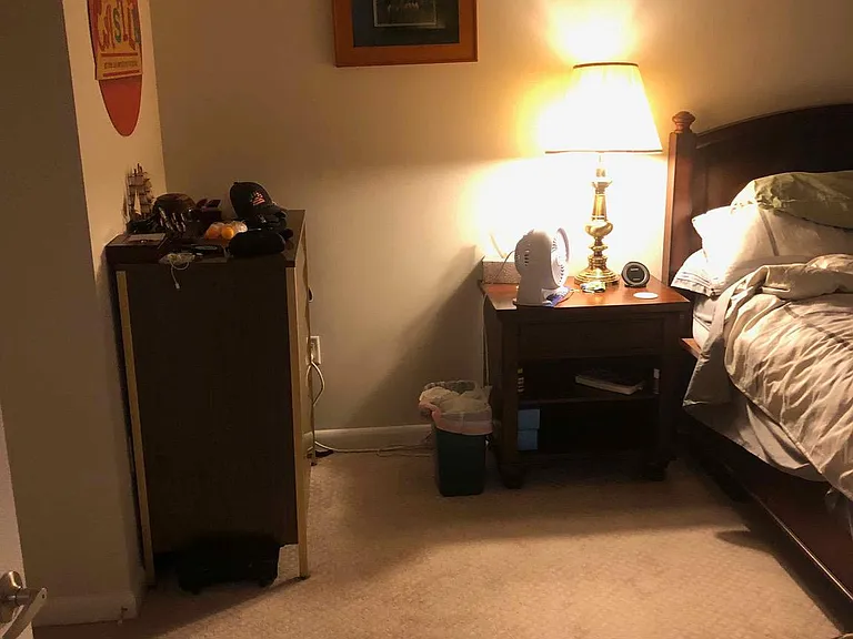 1021 N Garfield St #215 — Photo 9