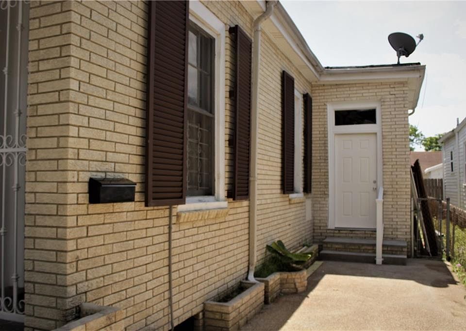 1st image of 131 Alvin Callender St #B