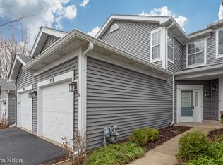 524 Peebles Ct, Batavia, IL 60510