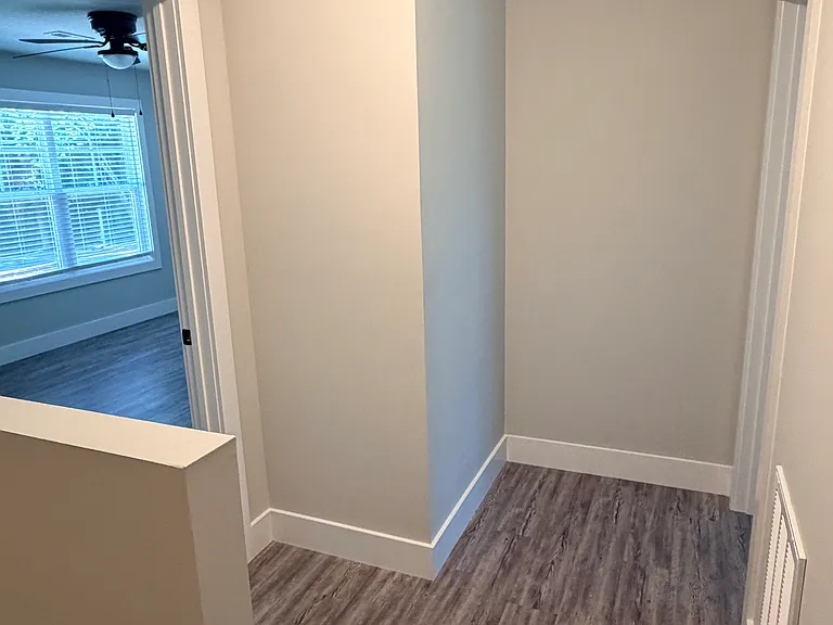 5926 Edmondson Ln — Photo 5