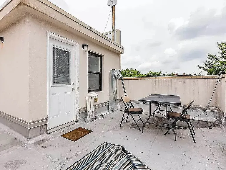 1072 Bergen St #4B — Photo 10
