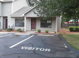 123 Aloha Dr, Fayetteville, NC 28311