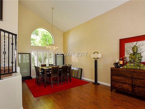 3rd image of 1556 Darryl Ave