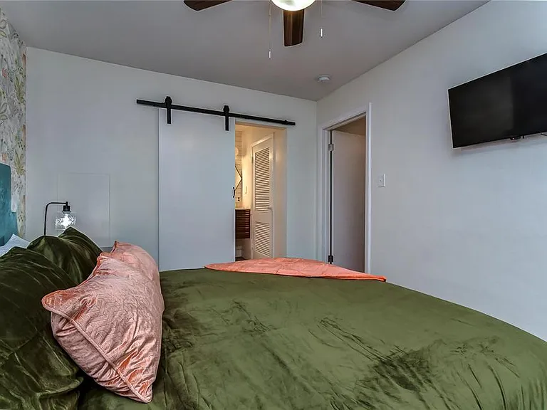 4701 N Willis St — Photo 29