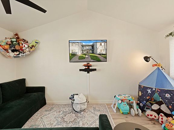 4th image of 445 Almond Dr APT 108
