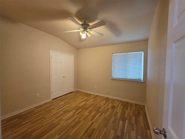 2403 Pinpoint Dr — Photo 11