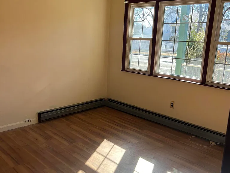 84 Bethany Rd — Photo 13