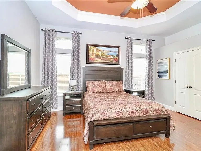 9070 Winding River Dr — Photo 9