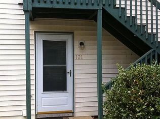 121 Ashley Forest Rd, Chapel Hill, NC 27514