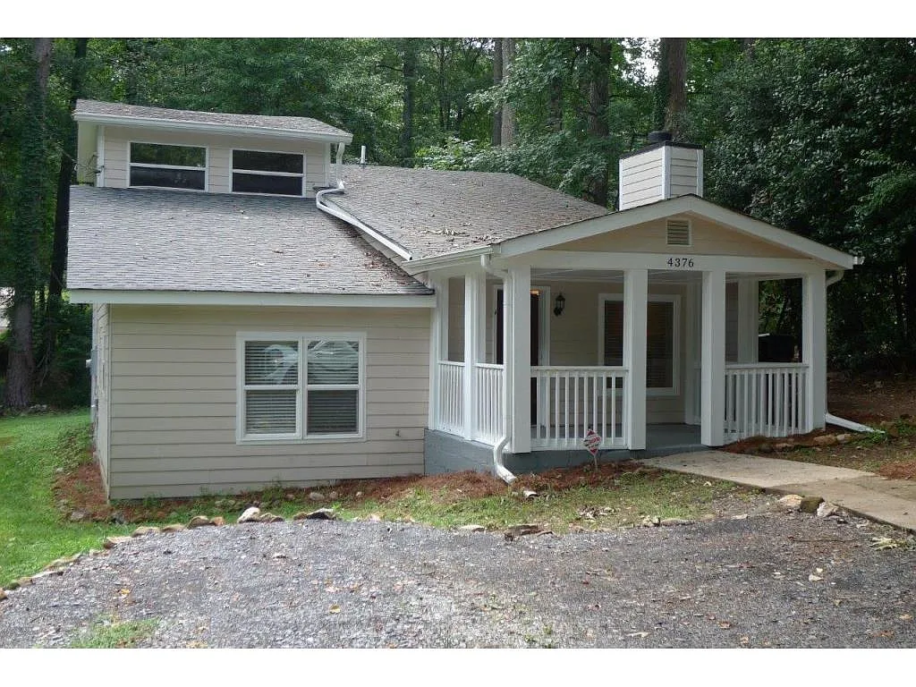 4376 Cary Dr photo 1