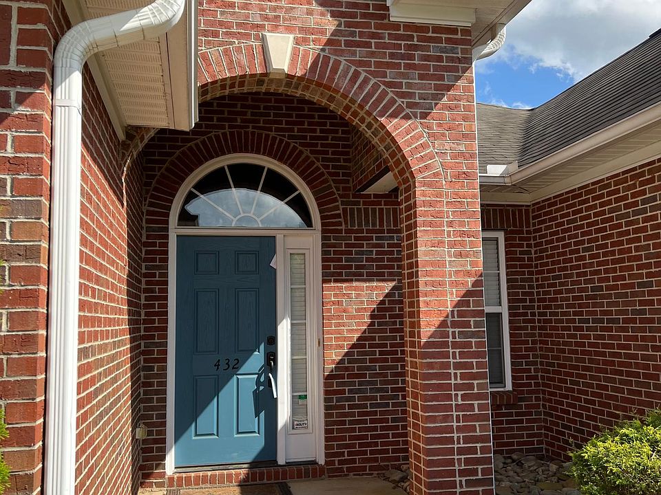 1st image of 432 Melbourne Ln