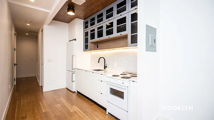 Rented by Nooklyn NYC LLC | media 26