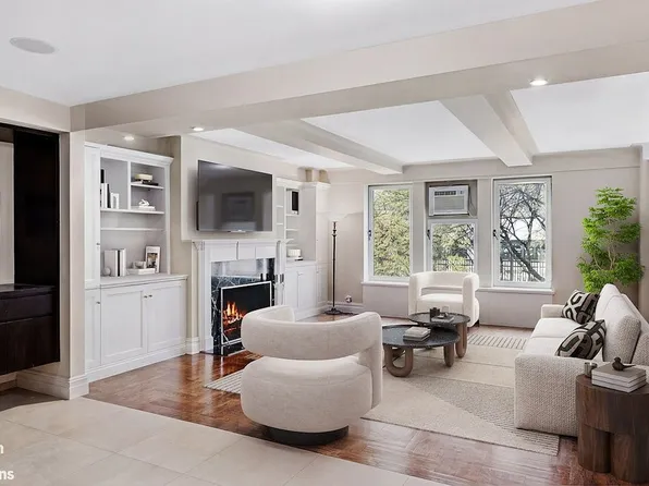 111 E 88th St APT 5B, New York, NY 10128