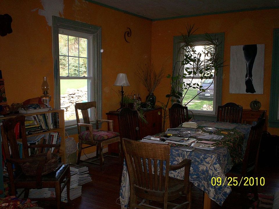 1st image of 3049 E Terry Clove Rd