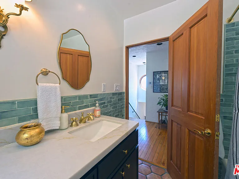 6855 Los Altos Pl — Photo 24