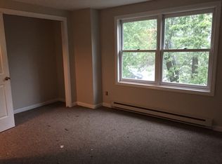 95 Monarch St, Leominster, MA 01453