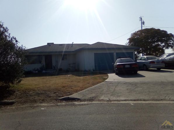 9525 Garden Dr Hanford Ca 93230 Zillow