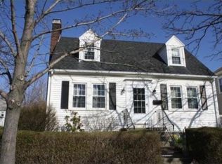 104 Vassall St, Quincy, MA 02170