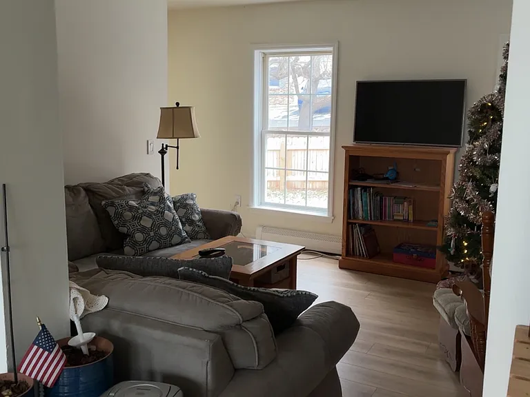 211 Hill Dr #213 — Photo 3