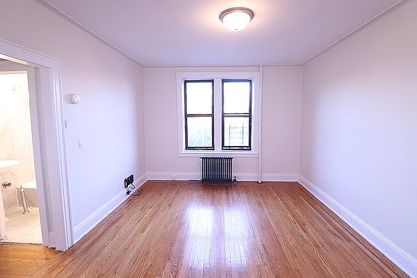 1st image of 8602 Forest Pkwy APT 4B
