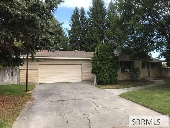 2nd image of 1870 Balboa Dr