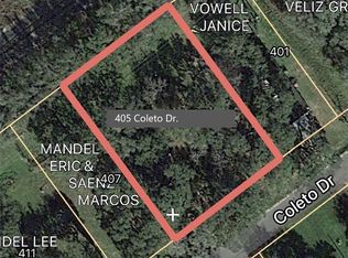 405 Coleto Dr, Victoria, TX 77905