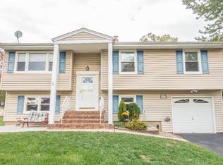 19 Revere Rd, Piscataway, NJ 08854