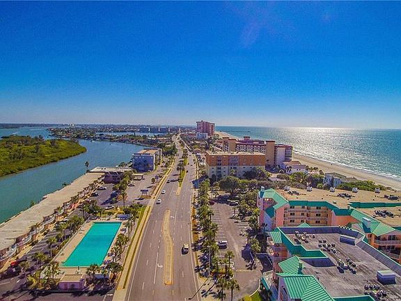 2nd image of 18399 Gulf Blvd APT 372