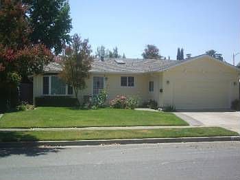 1st image of 4272 McKinnon Dr