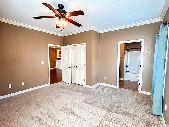 5th image of 2403 Nassau Ln