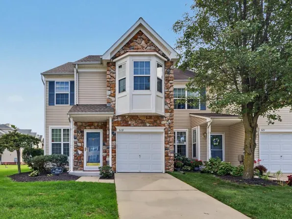 319 Chancellor Dr, Deptford, NJ 08096
