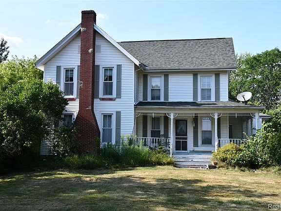 2nd image of 5245 Clyde Rd