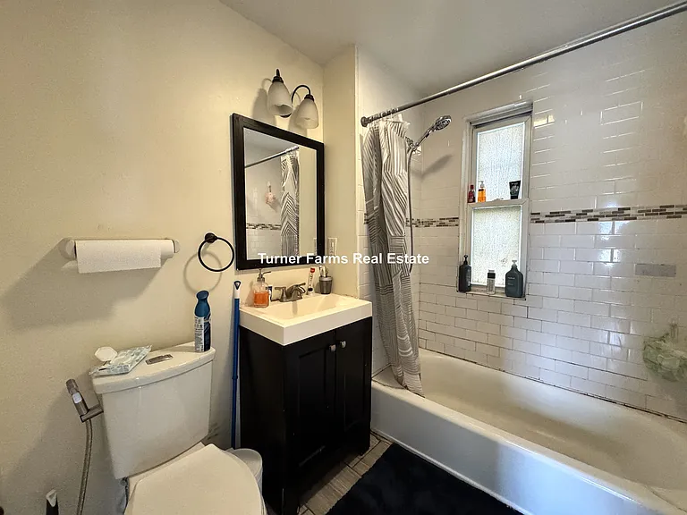 30 Wordsworth St #2F — Photo 10