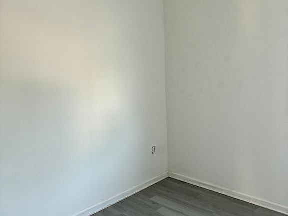4th image of 4815 Eichorn Ave Unit 2