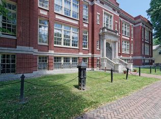 137 Front St APT 107, Schenectady, NY 12305