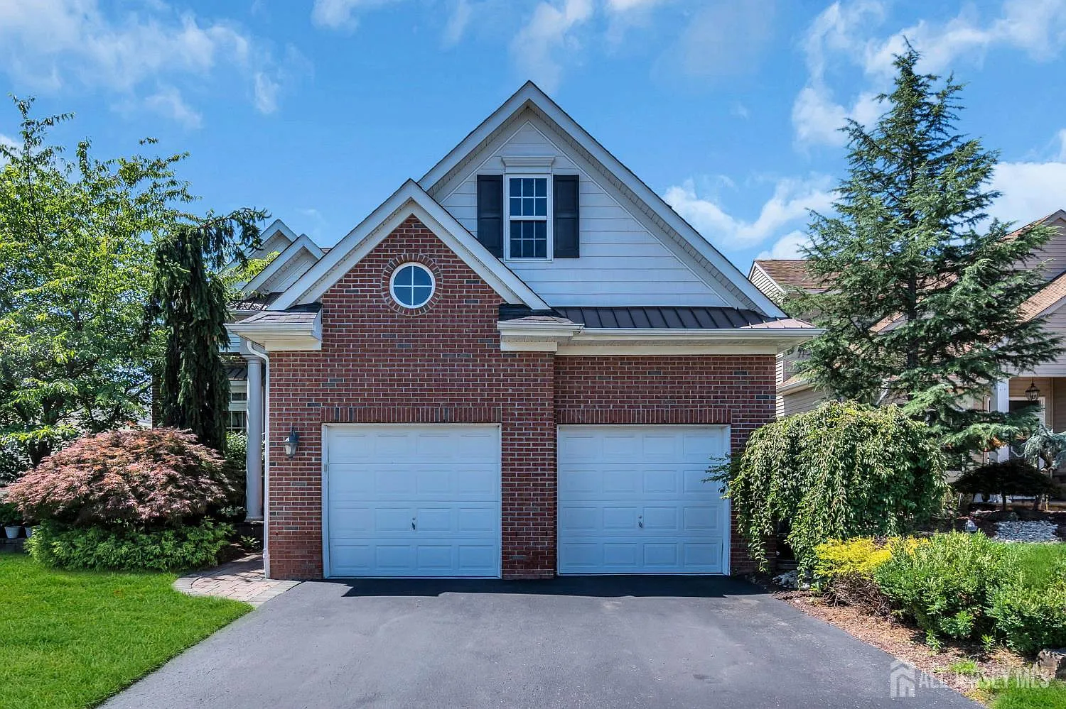 3 bed, 3.0 bath, $3,000 — Photo 1