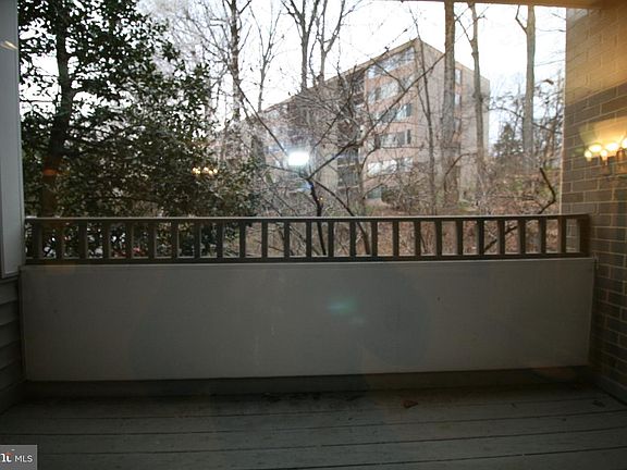 3rd image of 7718 Lafayette Forest Dr #24