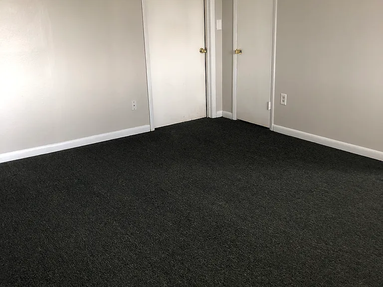 1511 S Summit View Dr #UPPER LEVEL — Photo 6