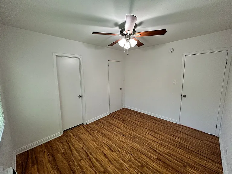 1685-1697 N Summit Avenue 109 #137 — Photo 31