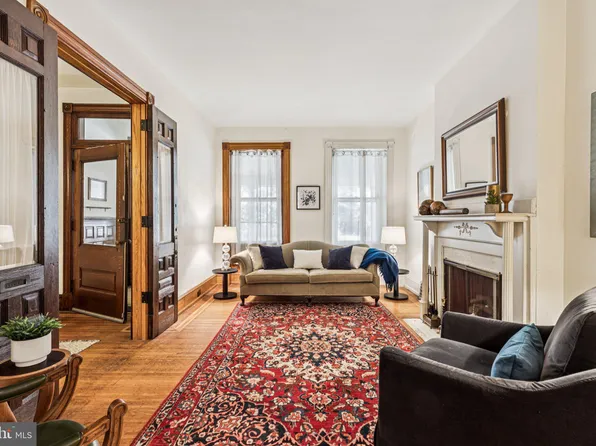 4812 Beaumont Ave, Philadelphia, PA 19143