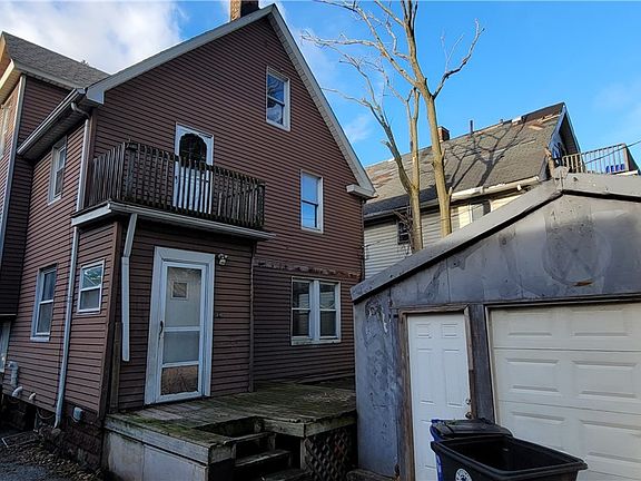 3rd image of 9426 Denison Ave