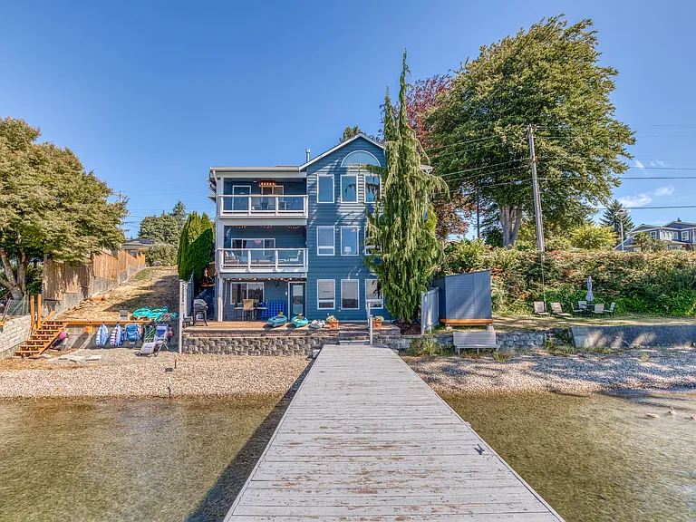 N Lakeshore Dr — Photo 20