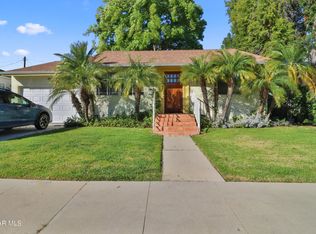 17623 Bromley St, Encino, CA 91316