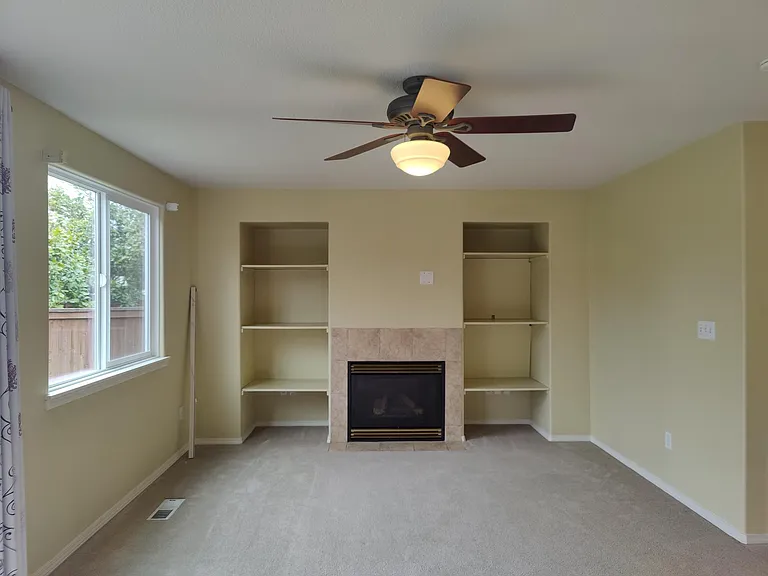 508 SE 169th Ave — Photo 5